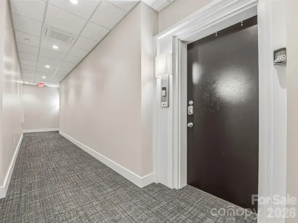 145 Biltmore AVE #Unit 403, Asheville, NC 28801