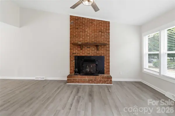 992 Twin Lakes RD, Rock Hill, SC 29732