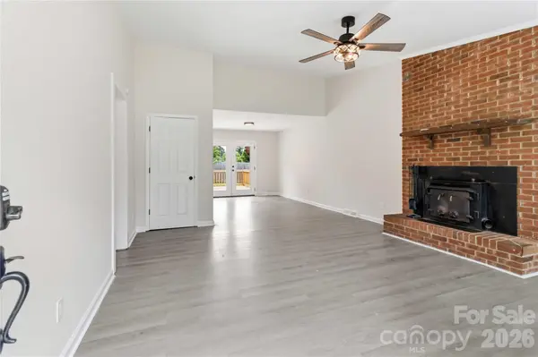 992 Twin Lakes RD, Rock Hill, SC 29732