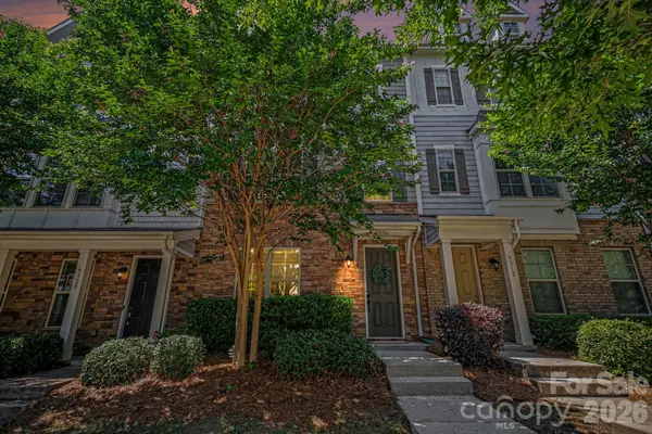 9316 Ainslie Downs ST, Charlotte, NC 28273