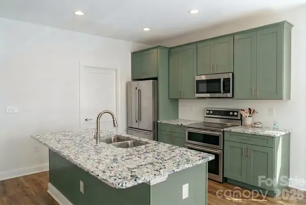 315 Mingus ST, Canton, NC 28716