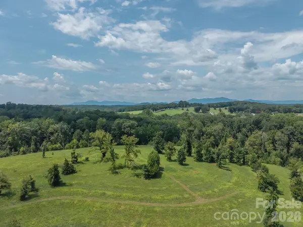 473 McEntire RD, Tryon, NC 28782