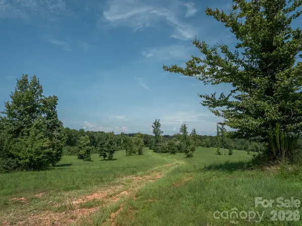 473 McEntire RD, Tryon, NC 28782