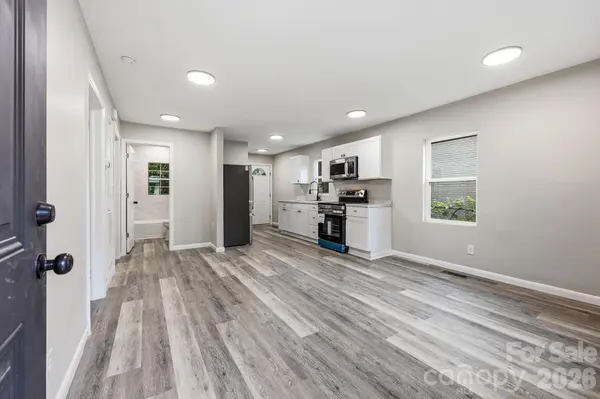 1829 Taylor AVE, Charlotte, NC 28216