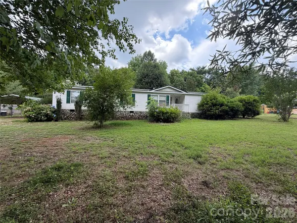 43702 Cypress Crossing RD,  New London,  NC 28127