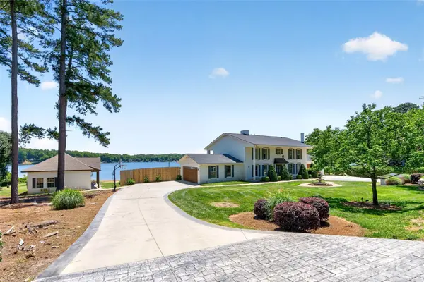 615 Kenway LOOP, Mooresville, NC 28117