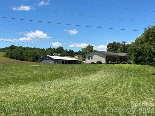 4405 Maple Creek RD, Rutherfordton, NC 28139