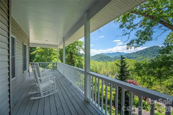 554 Breckenridge RD, Waynesville, NC 28785