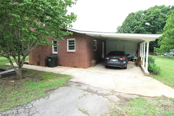 203 Ratchford Farm RD, Gastonia, NC 28056