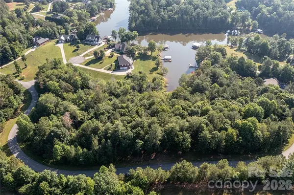 4856 Rio De Luna DR #31,32, & 33, Hickory, NC 28601