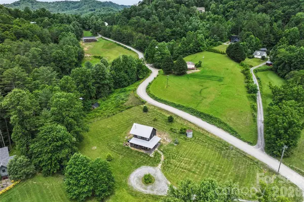 105 Loganberry TRL #1, Fletcher, NC 28732