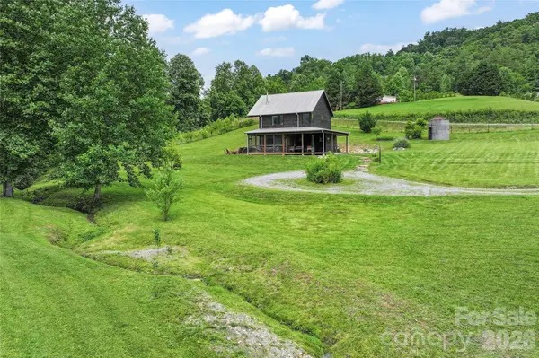105 Loganberry TRL #1, Fletcher, NC 28732