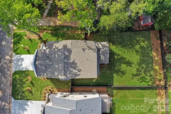 5963 Gate Post RD, Charlotte, NC 28211
