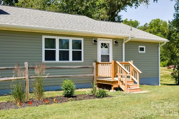 1625 US 601 HWY, Yadkinville, NC 27055