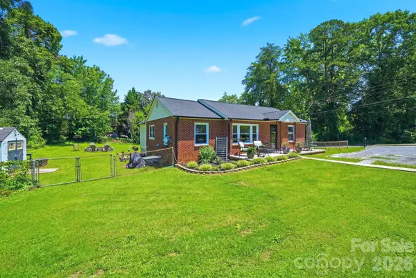 2732 E Long AVE, Gastonia, NC 28054