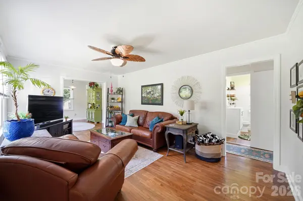 2732 E Long AVE, Gastonia, NC 28054