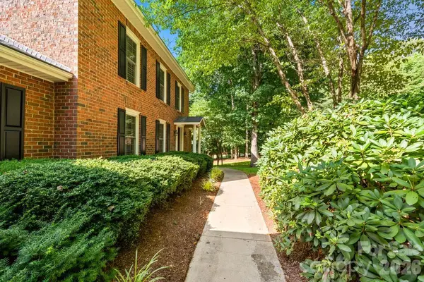 207 Lost Corner RD, Morganton, NC 28655