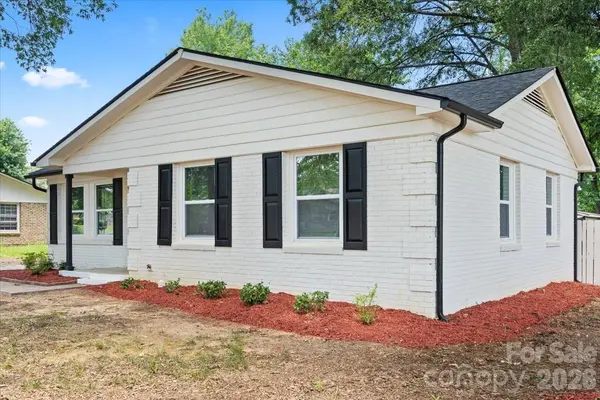 8006 Hemby Wood DR, Indian Trail, NC 28079