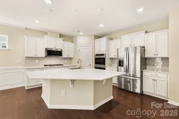 5019 Chegall Crossing WAY, Mount Holly, NC 28120