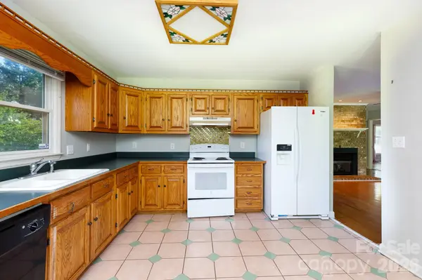 1933 Pleasant RD, Fort Mill, SC 29708