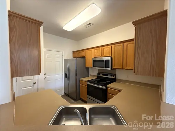 4606 Kingsland CT, Charlotte, NC 28269