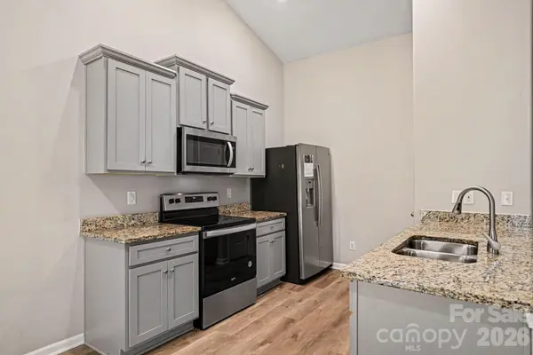 1029 Culver Spring WAY, Charlotte, NC 28215