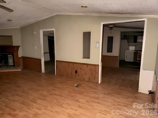 120 Kings Forest DR, Kings Mountain, NC 28086
