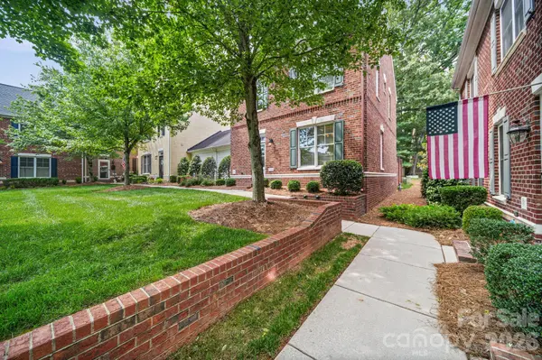 718 Kingsley WAY, Belmont, NC 28012
