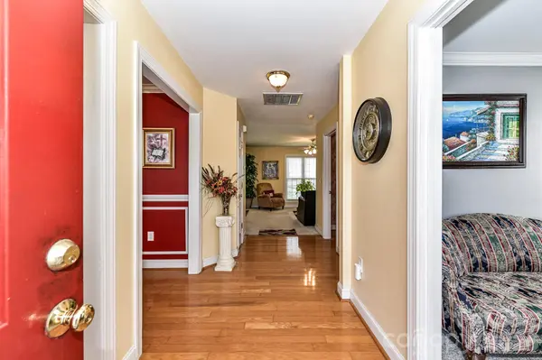 1050 Enderbury DR, Indian Trail, NC 28079
