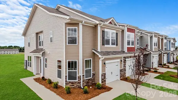 197 Valley Breeze RD, Fletcher, NC 28732