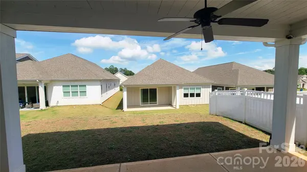 4550 Stellata LOOP, Sherrills Ford, NC 28673