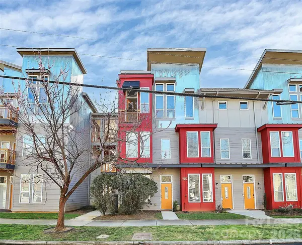 1220 N Caldwell ST, Charlotte, NC 28206