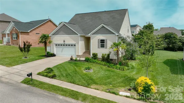5184 Norway LN, Rock Hill, SC 29732
