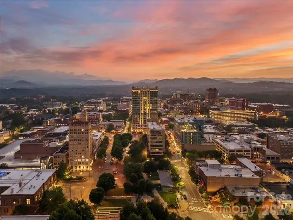 7 Patton AVE #1104, Asheville, NC 28801