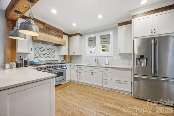 1726 S Mint ST, Charlotte, NC 28203