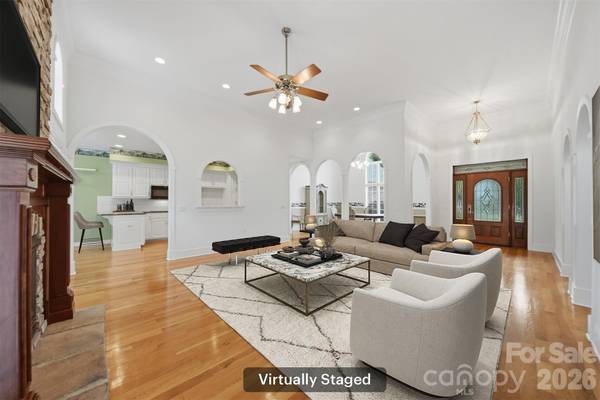 18 Mallard CT, Granite Falls, NC 28630