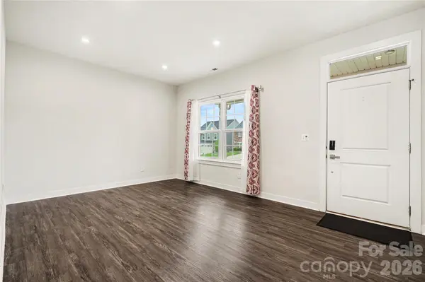134 Tetcott ST, Mooresville, NC 28115