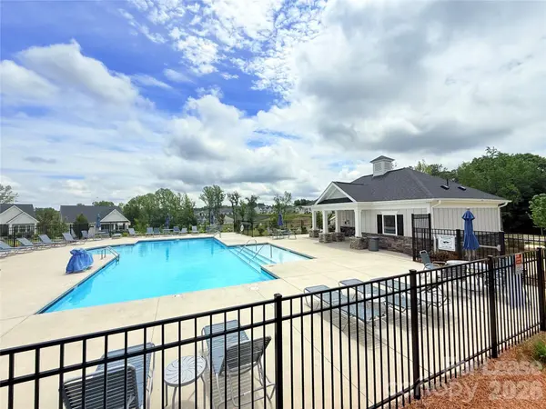 130 Stella LN, Troutman, NC 28166