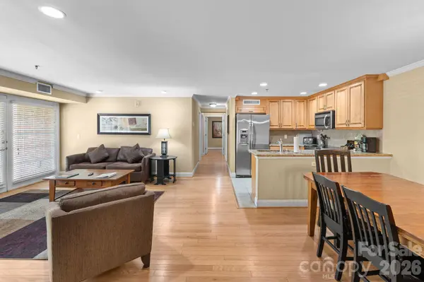 301 Bowling Park RD, Asheville, NC 28803