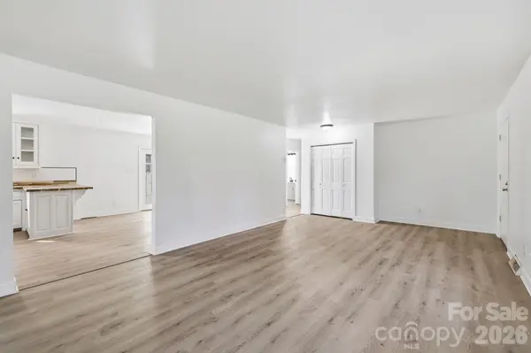 310 Roy Eaker RD, Cherryville, NC 28021