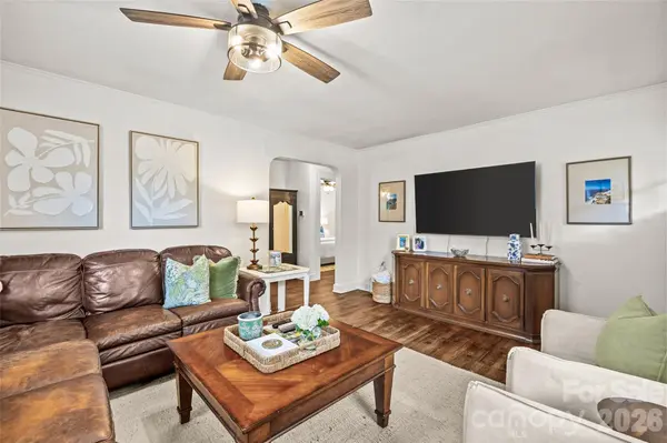 3225 Commonwealth AVE, Charlotte, NC 28205