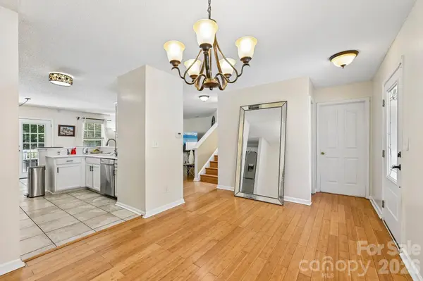 9338 Golden Pond DR, Charlotte, NC 28269