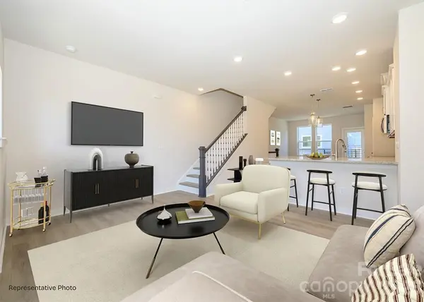 3956 Craig AVE, Charlotte, NC 28211