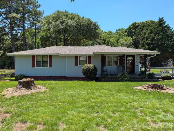 4053 Roddey RD, Catawba, SC 29704
