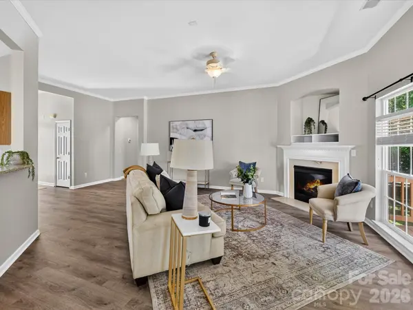 18418 Torrence Chapel Estates CIR, Cornelius, NC 28031
