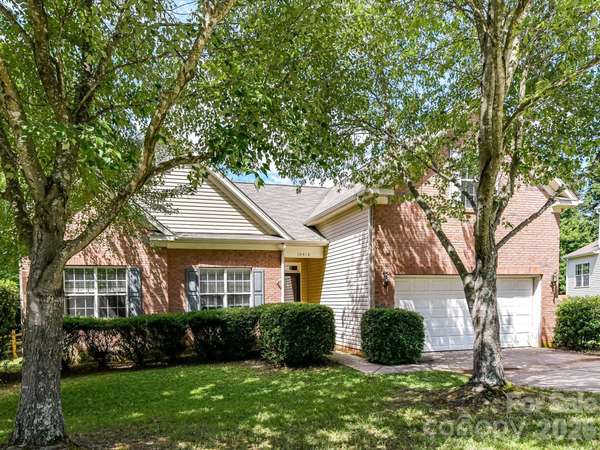 18418 Torrence Chapel Estates CIR, Cornelius, NC 28031