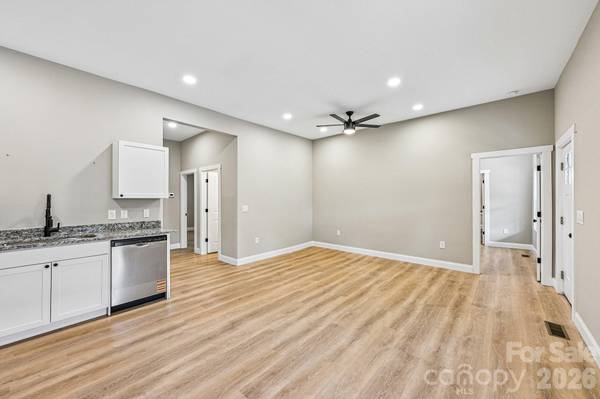 748 Efird ST, Albemarle, NC 28001