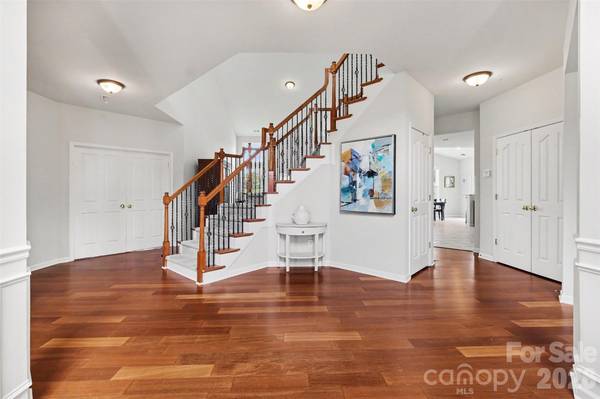 4396 Foxfield CT, Harrisburg, NC 28075