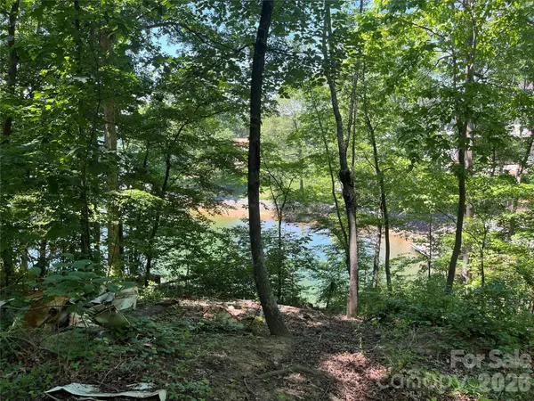 120 Sawyer LN, Mooresville, NC 28117