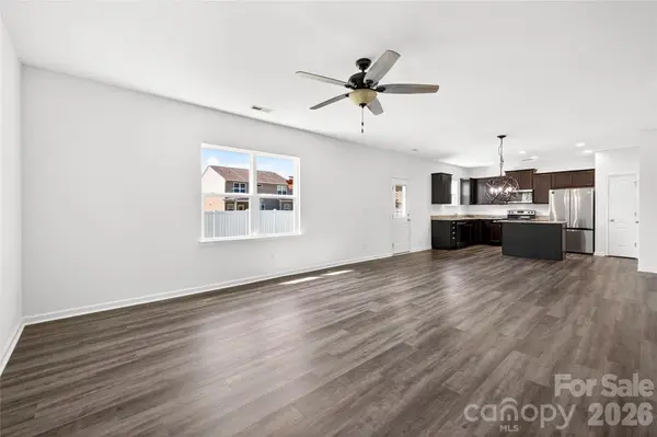 9013 Magnolia Lily AVE, Charlotte, NC 28227